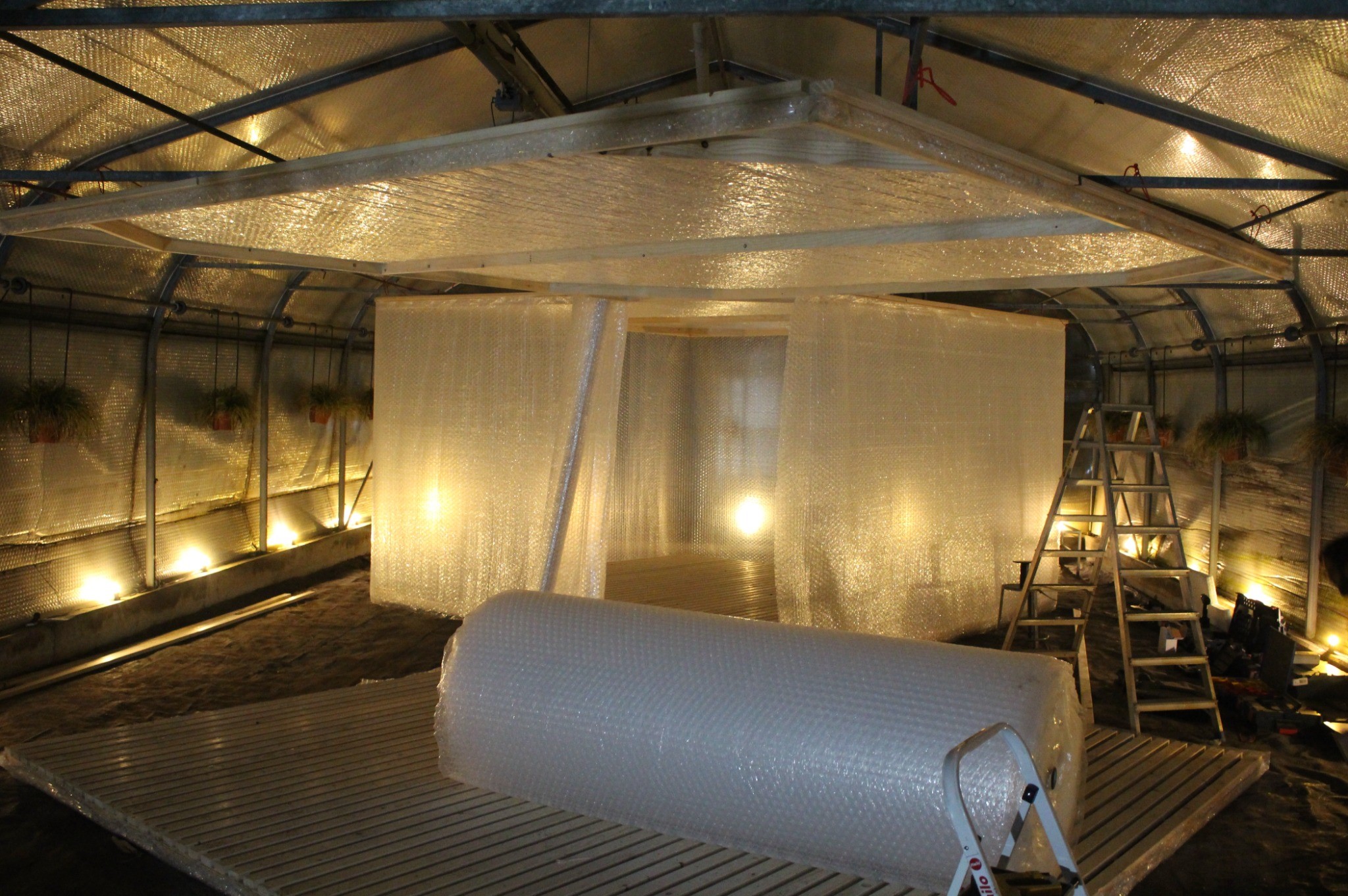 Le hammam en cours d'installation (LDD).